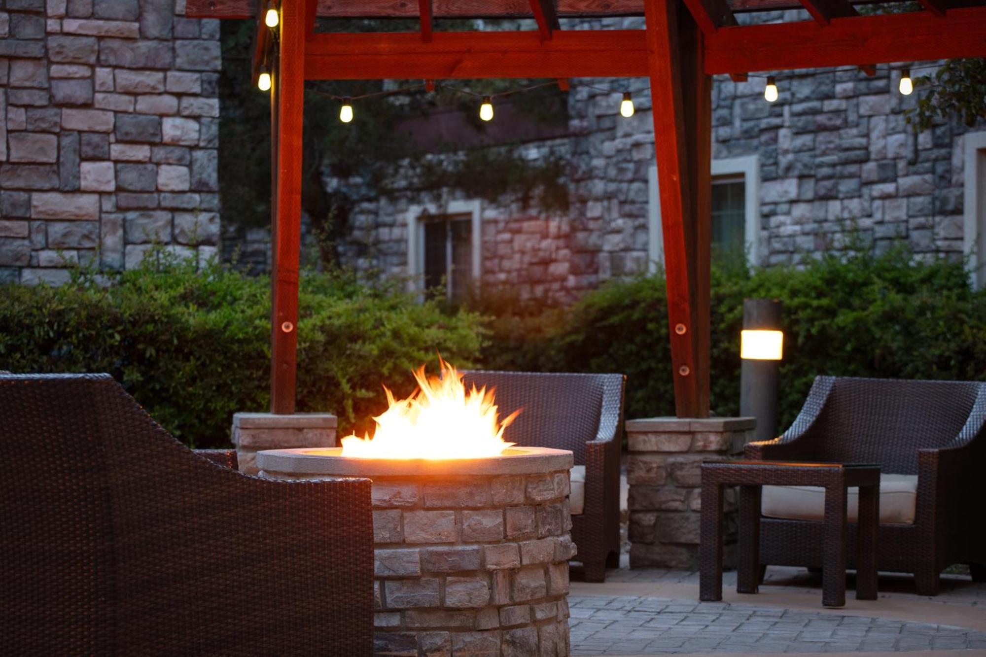 Staybridge Suites Fairfield Napa Valley Area By Ihg Exteriör bild